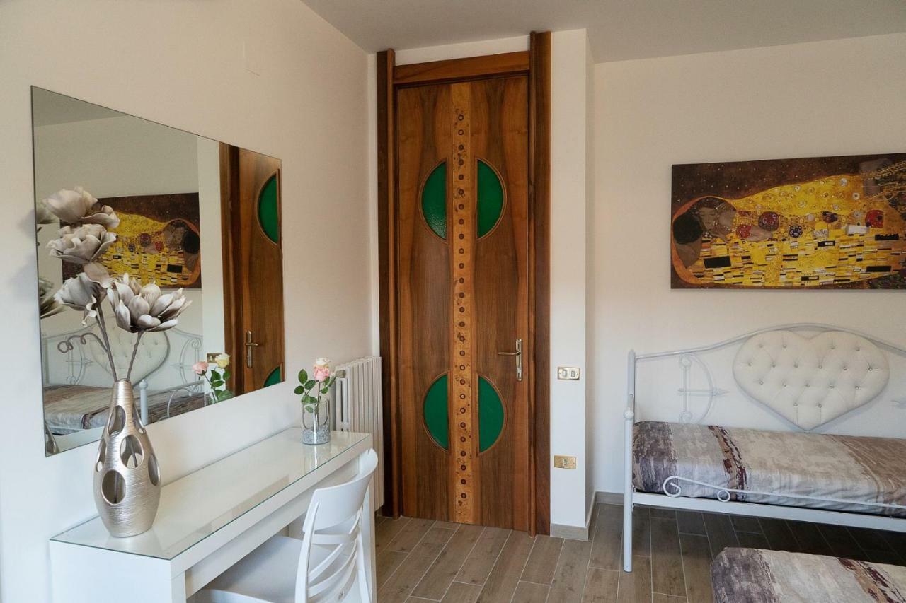 B&B Il Cavaliere Baronissi Exteriör bild